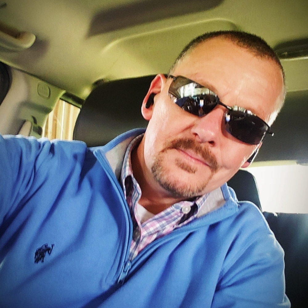 Meet your Posher, Jason